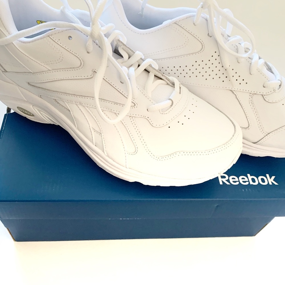 Reebok White Walk Ultra IV Wide D Sneakers